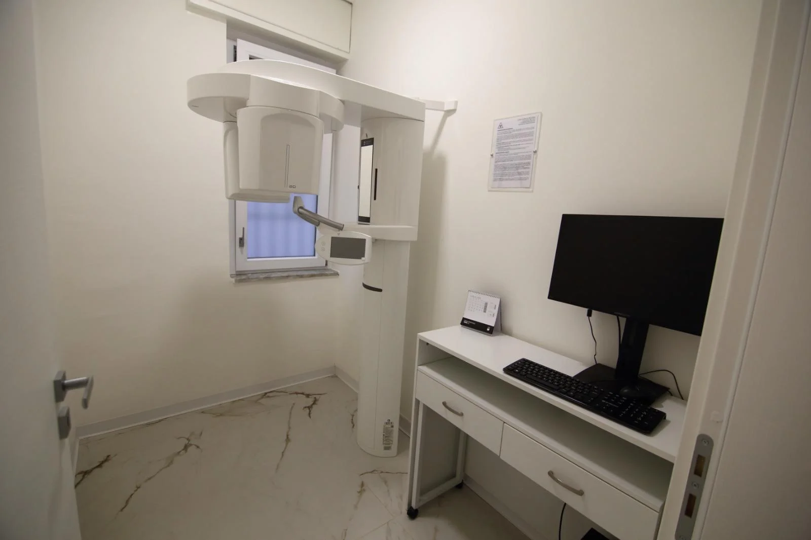 La sala dello studio dedicata agli esami radiografici