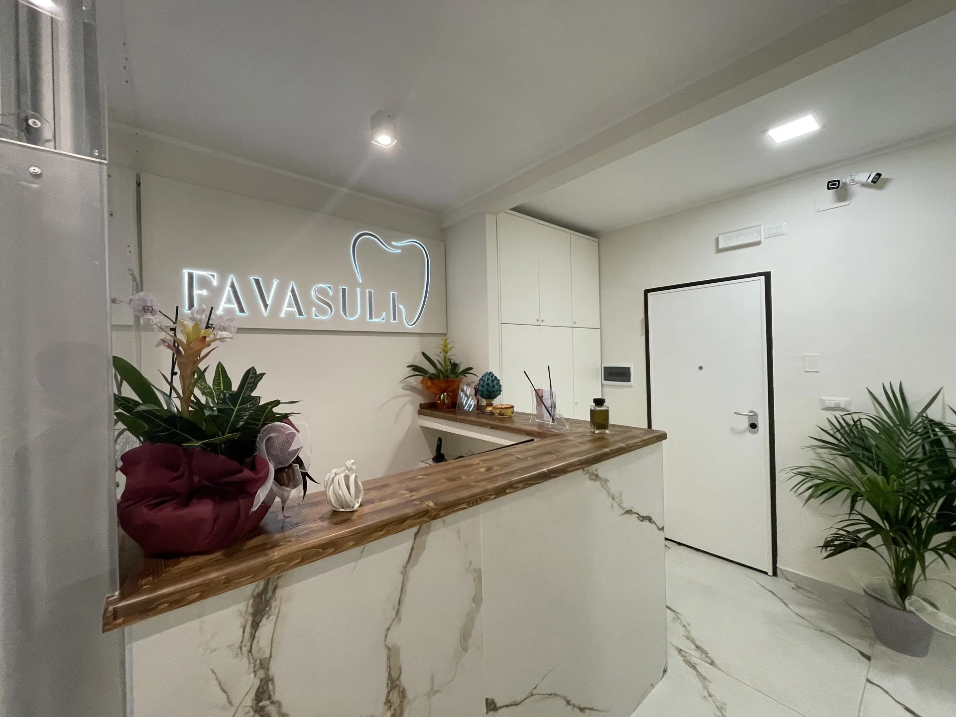 La reception e l’accesso allo Studio Dentistico Favasuli